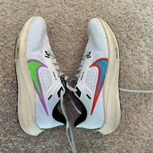 Nike Pegasus 40 Running Sneakers